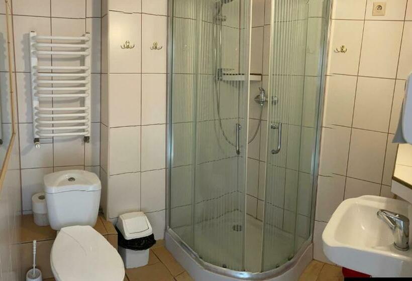 バルコニー付きスタンダードルーム, Willa Anna