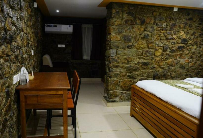 디럭스 룸, Thottom Stays Munnar, Forest Bungalow