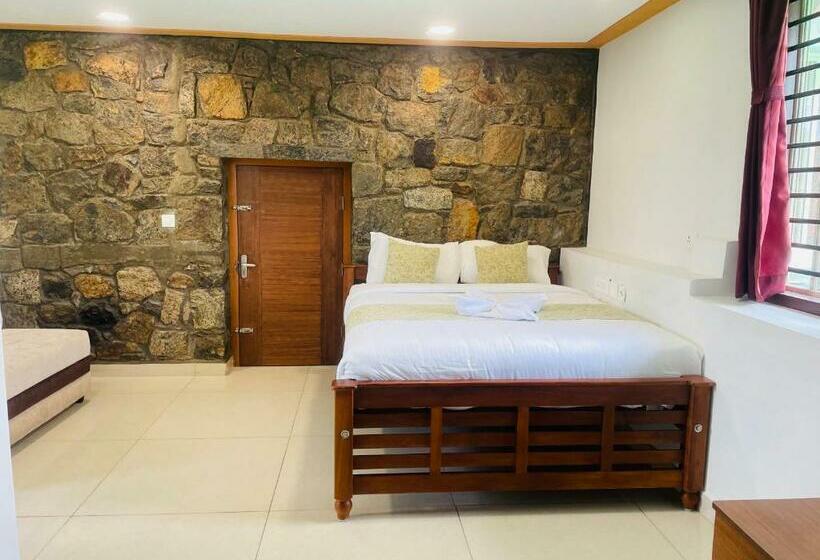 디럭스 룸, Thottom Stays Munnar, Forest Bungalow