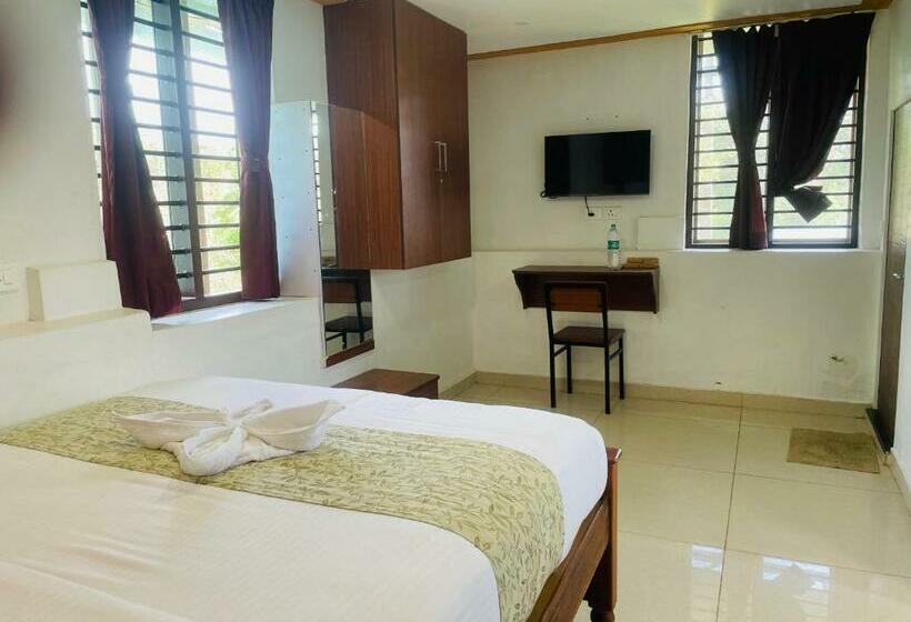 디럭스 룸, Thottom Stays Munnar, Forest Bungalow