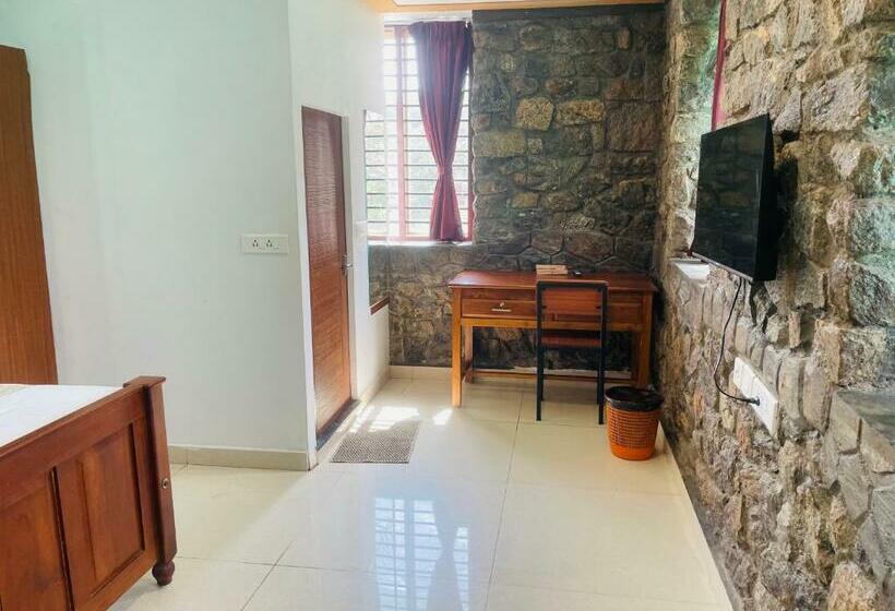 디럭스 룸, Thottom Stays Munnar, Forest Bungalow