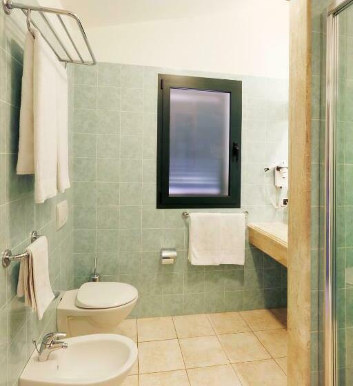 חדר סטנדרט לשלושה, Baia Aranzos