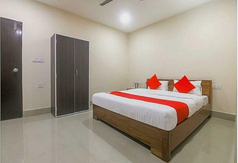 Klassiskt Trippelrum, Adhikary Homestay