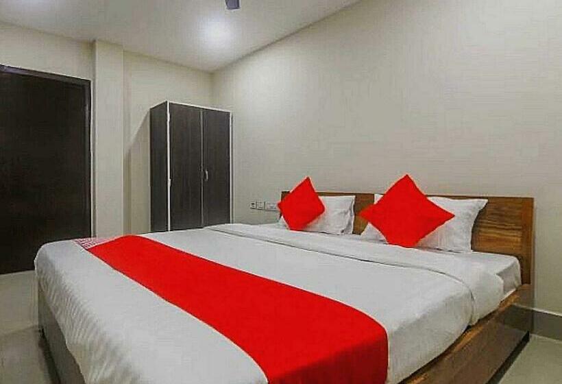 Klassiskt Trippelrum, Adhikary Homestay