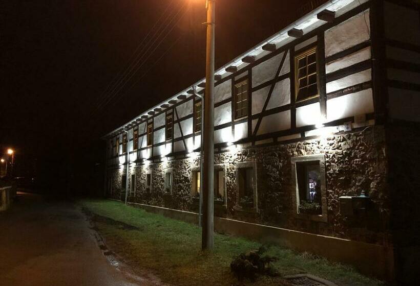 Номер Стандарт, Schwalbenhof