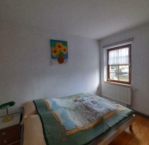 Номер Стандарт, Schwalbenhof