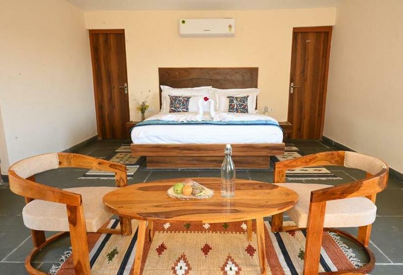 Quarto Estandar Cama King, Clarks Safari Jawai