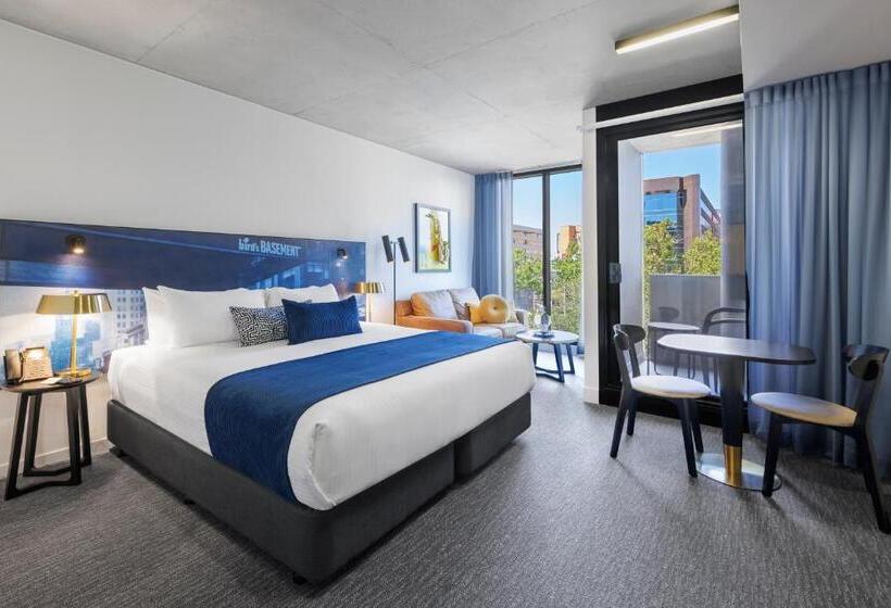 수피리어 스튜디오, Oaks Melbourne St Kilda Road