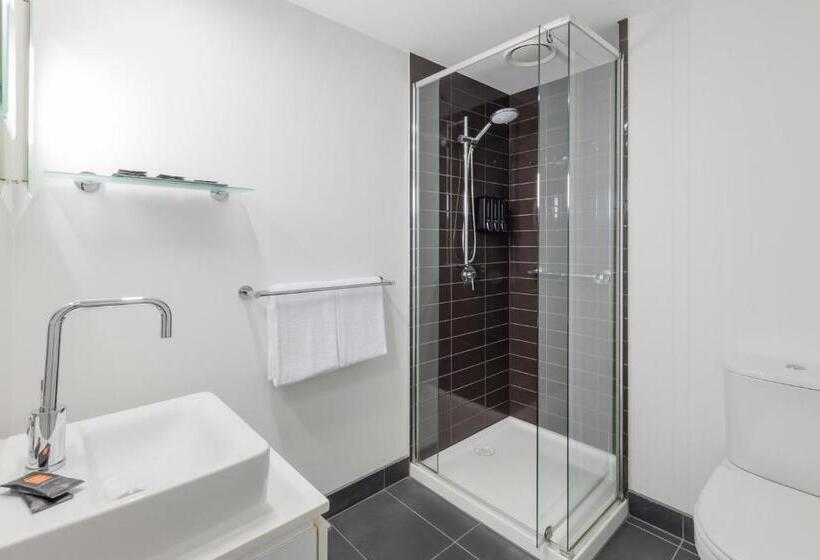 إستوديو قياسى سرير كينج, Oaks Melbourne St Kilda Road