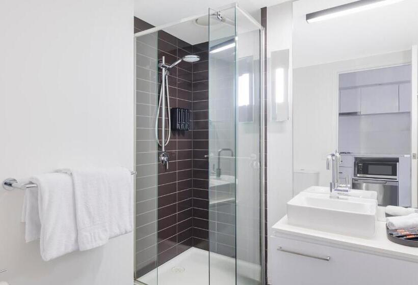 스탠다드 스튜디오 킹침대, Oaks Melbourne St Kilda Road