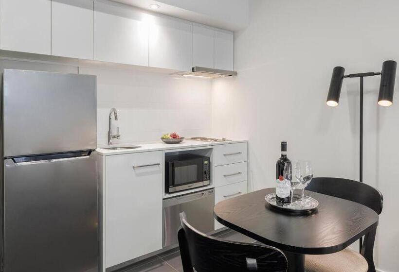 شقة غرفتين نوم مزودة بشُرفة, Oaks Melbourne St Kilda Road