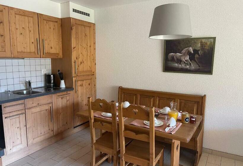 침실 1개 아파트, Mountain River Appart