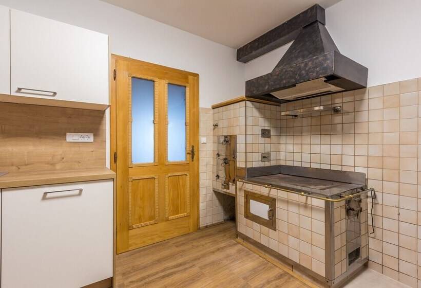 آپارتمان لوکس 1 خوابه, Vilaraj