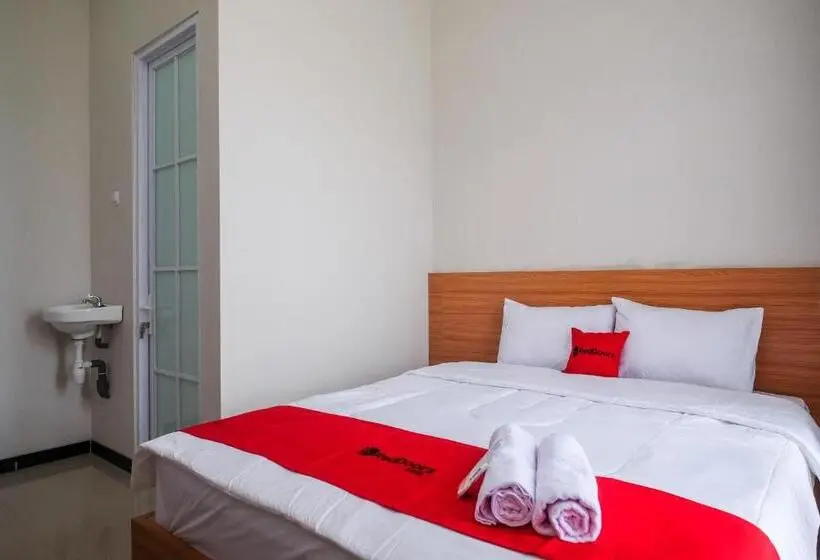 スタンダードルーム, Reddoorz Syariah Near Universitas Tidar Magelang