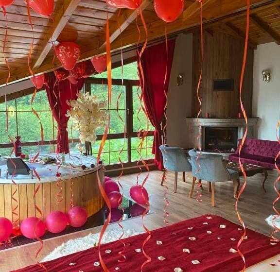 غرفة قياسية مزوَّدة بجاكوزي, Dd Boutique