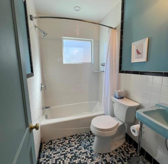 סוויטה דלוקס, Blue Ridge Tourist Court