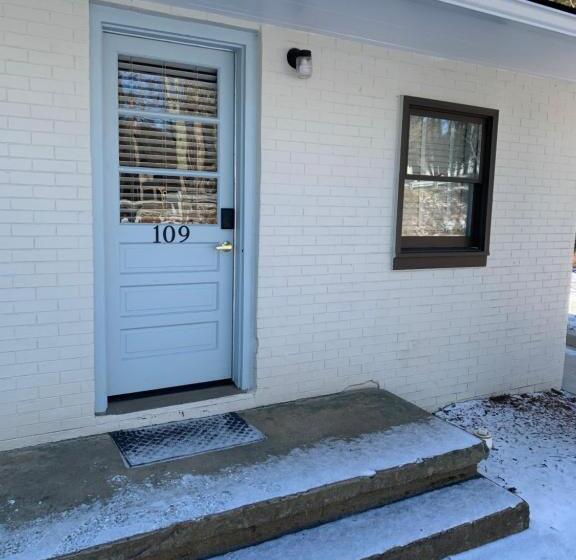 סוויטת ג'וניור, Blue Ridge Tourist Court