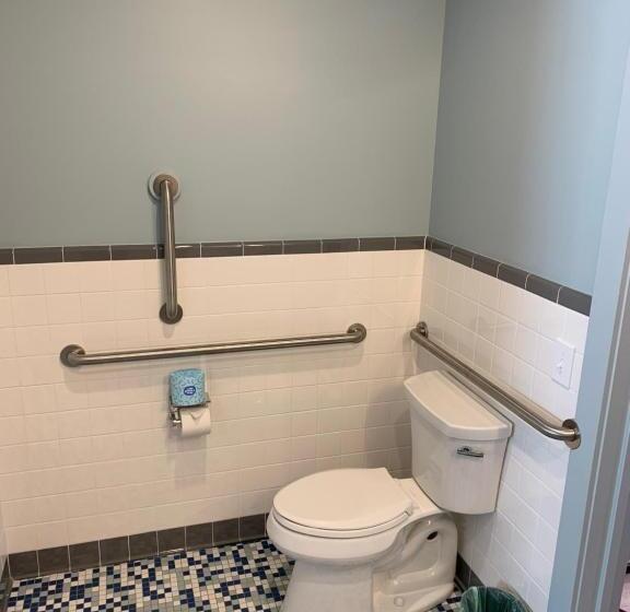 סוויטת ג'וניור, Blue Ridge Tourist Court