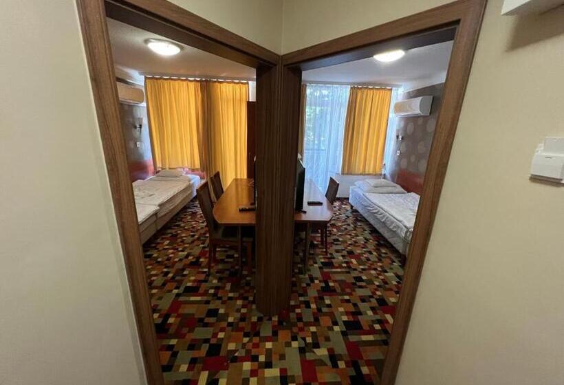 Номер Стандарт, Atryum