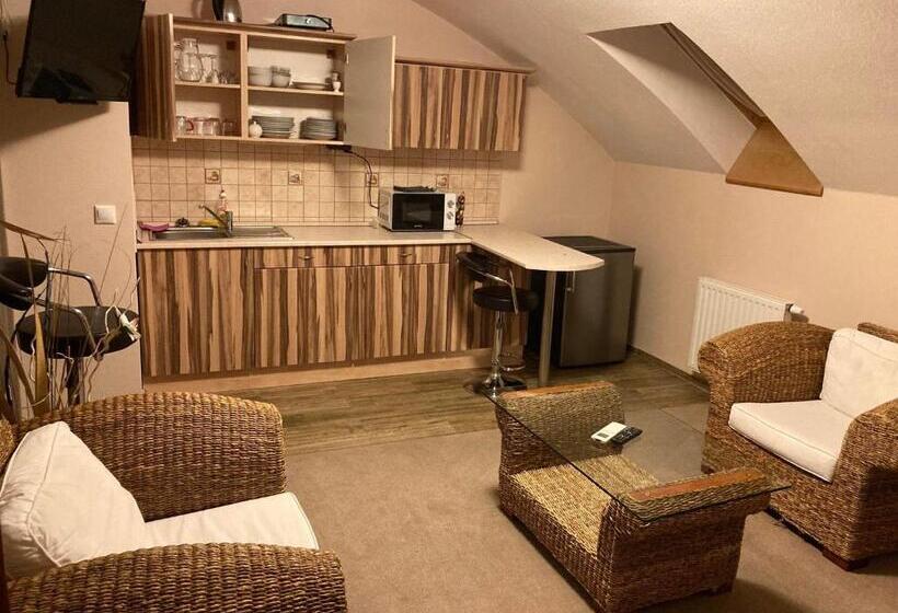 Люкс Повышенной Комфортности, Atryum