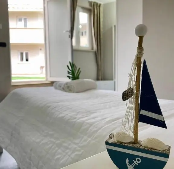 Standard Enkelrum, Aldivas