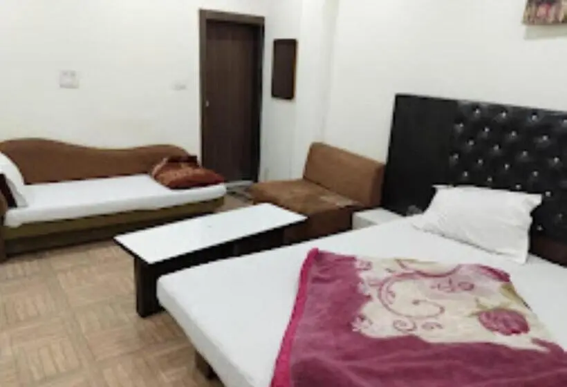 デラックスルーム, Naman Palace Ujjain