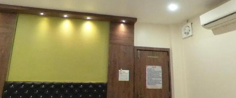 Номер Deluxe, Naman Palace Ujjain