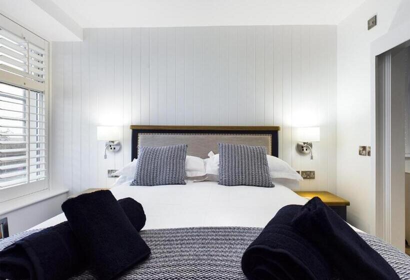 اتاق لوکس با تخت بزرگ, Driftwood Boutique Guest House