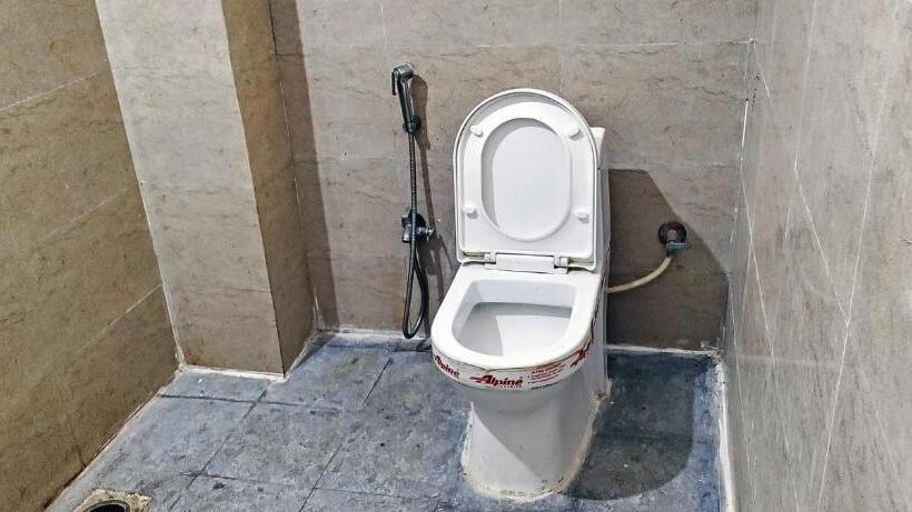 Трехместный Номер Deluxe, Keerthi