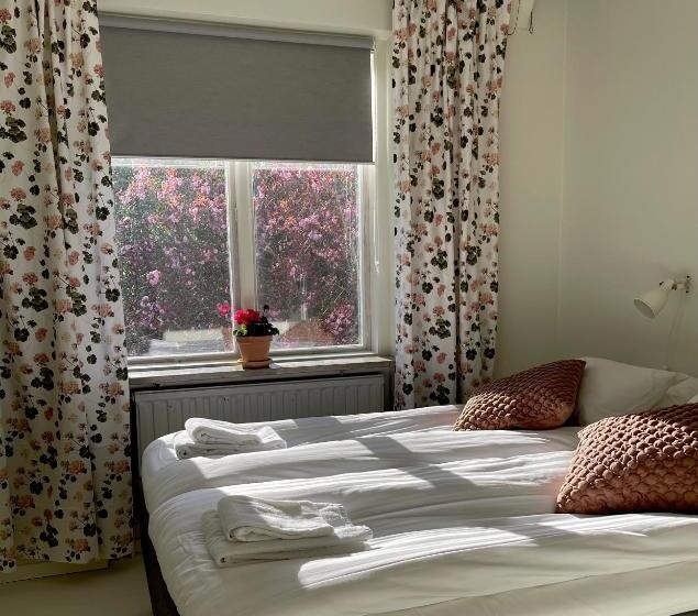 Номер Стандарт, Gåsen Out B&b