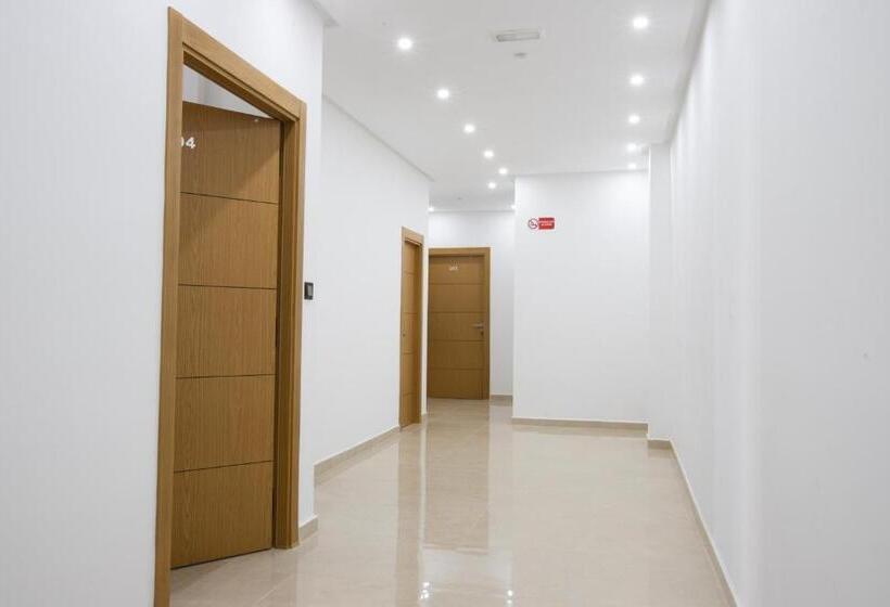 スタンダードルーム, Karam City