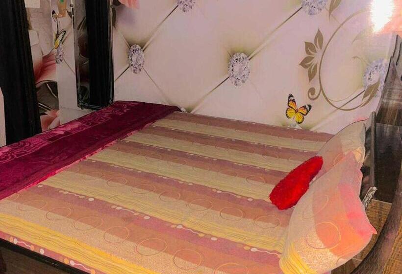 חדר קלאסי לשלושה, Oyo 70132 Mayur Guest House