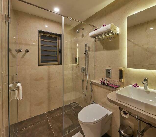 프리미엄 룸, Regenta Inn Grandorr, Mahadevapura