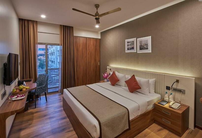 프리미엄 룸, Regenta Inn Grandorr, Mahadevapura