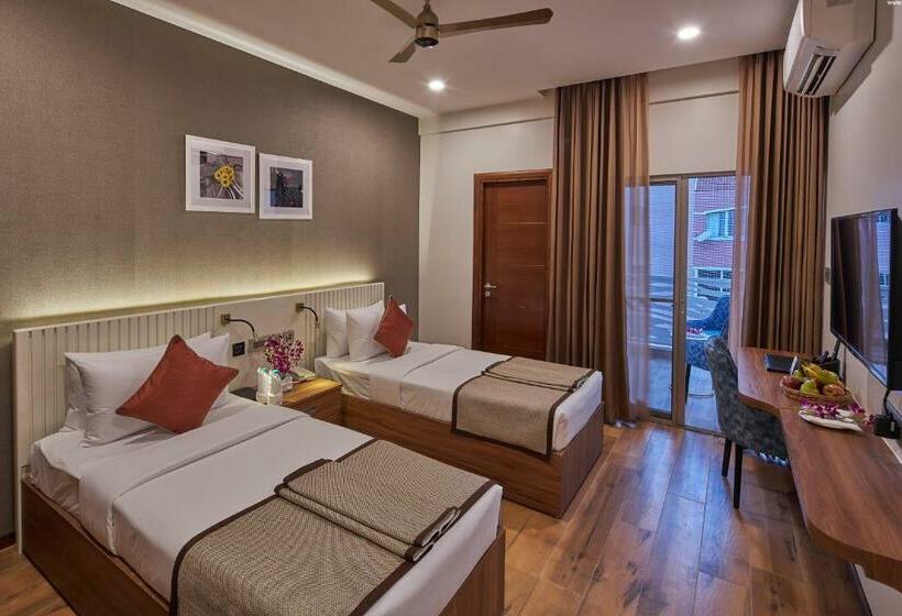 프리미엄 룸, Regenta Inn Grandorr, Mahadevapura