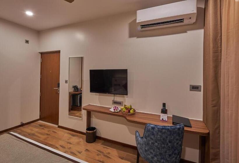 스탠다드 룸 킹사이즈 침대, Regenta Inn Grandorr, Mahadevapura