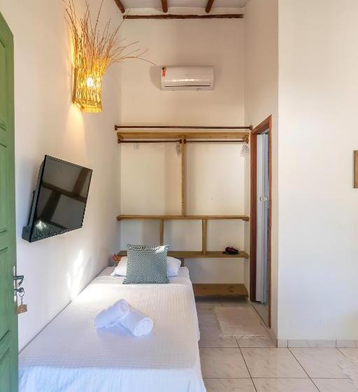 スタンダードトリプルルーム, Pousada Verde Mar