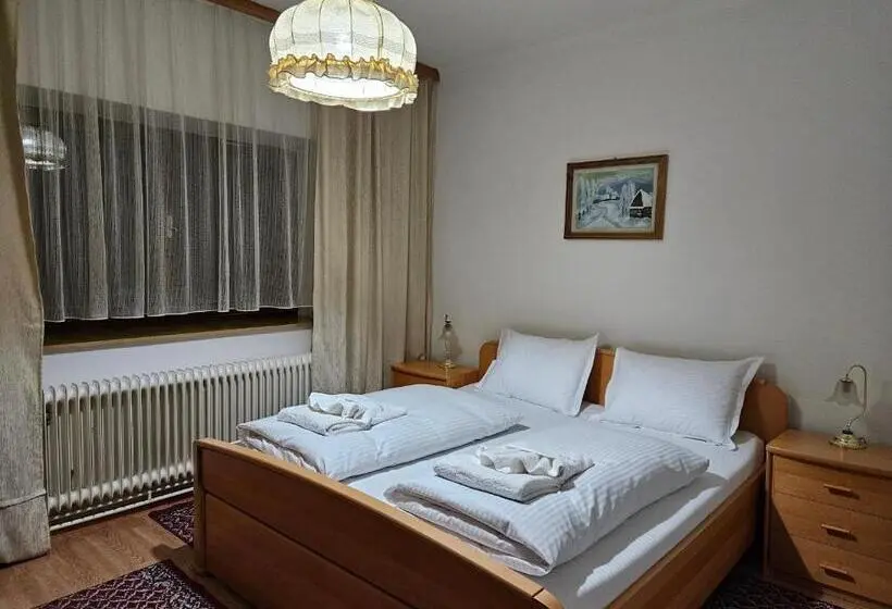 マウンテンビュースタンダードルーム, Casa Ema Austria