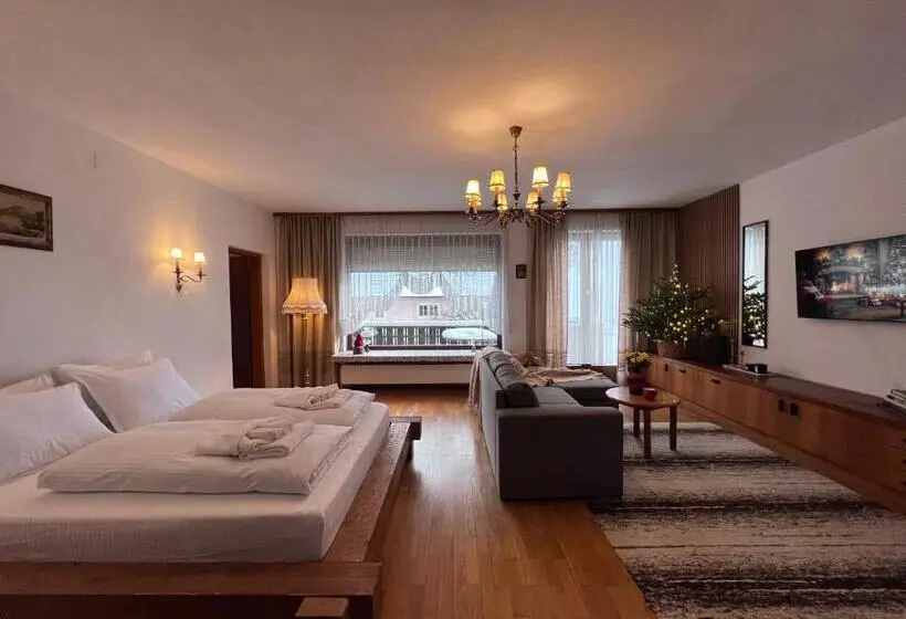 デラックスの４人部屋, Casa Ema Austria