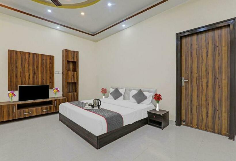 Cameră Triplă Clasică, Fabhotel The Gahmar Inn