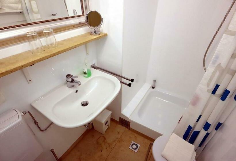 Номер Стандарт Индивидуальный, Sonnenhof Garni