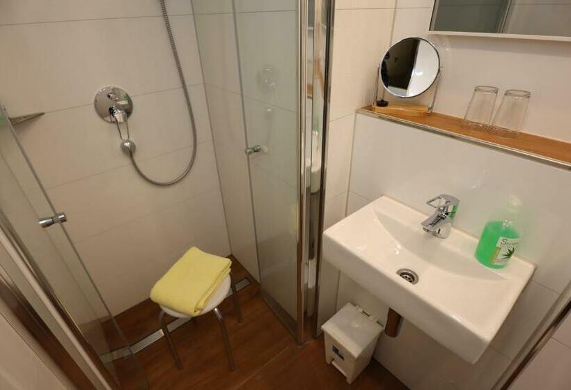 Номер Стандарт, Sonnenhof Garni