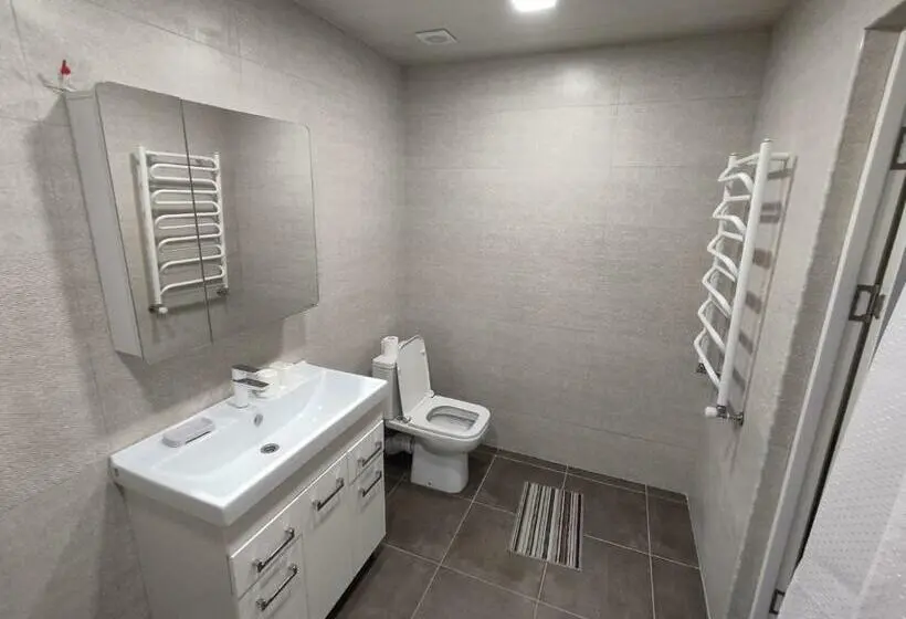 اتاق استاندارد, Woolway Studios