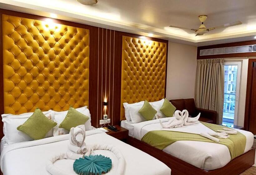 اتاق لوکس چهار تخته, Morning Glow