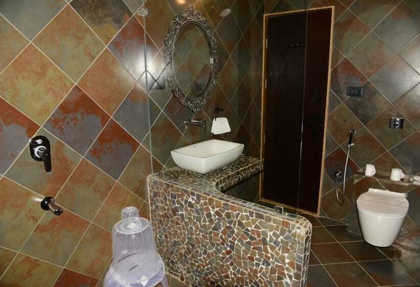 غرفة ديلوكس, Orient Woods Pench