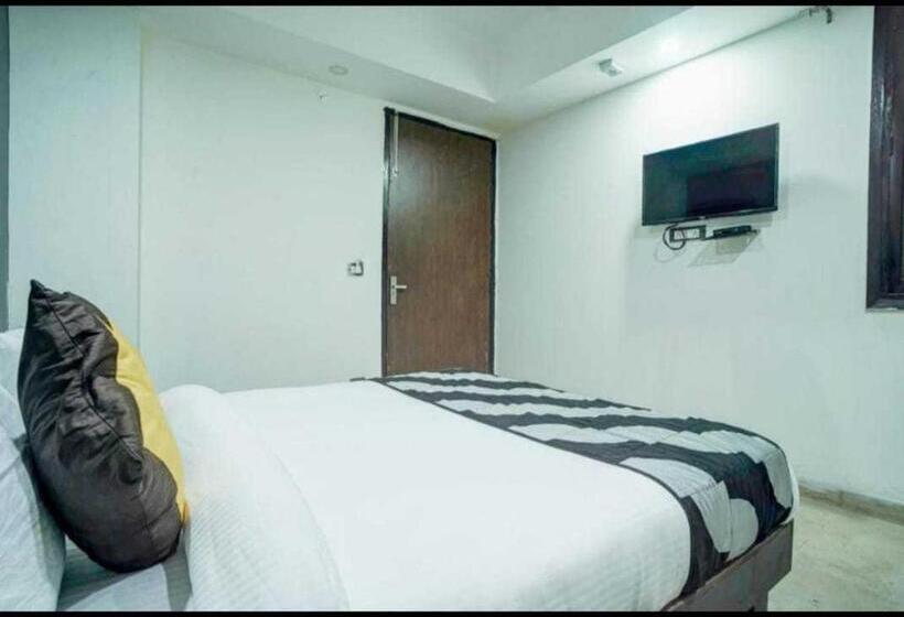 غرفة ديلوكس ثلاثية, Pop 700964  Pingal Dream Near Prachin Shani Mandir