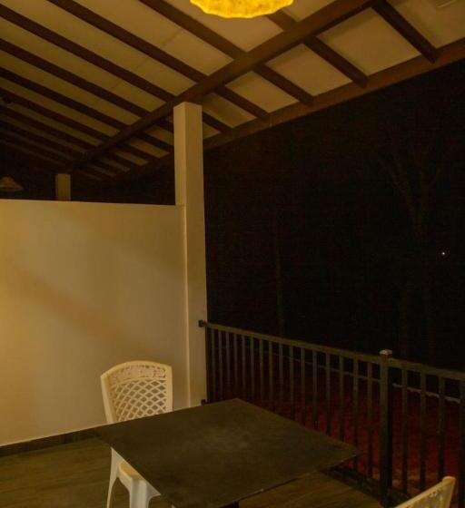 חדר משפחתי, Yala Viewer Bird Resort And Safari