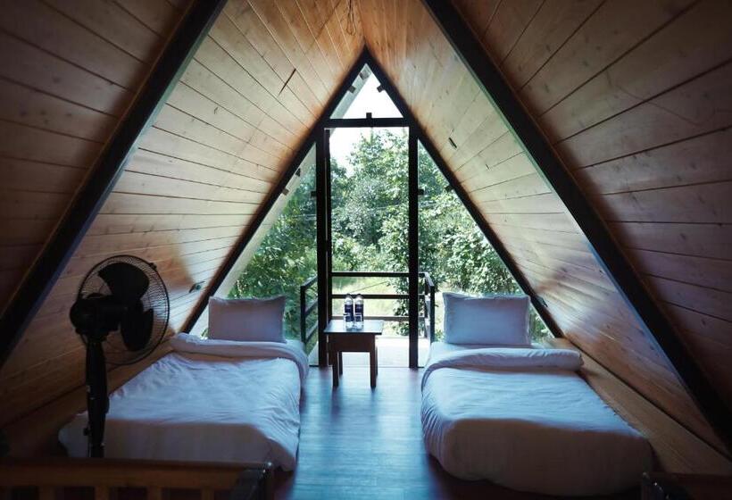 수피리어 패밀리 룸, La Selva Resort, Pench National Park