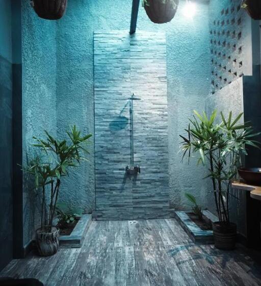 발코니가 있는 스위트, La Selva Resort, Pench National Park