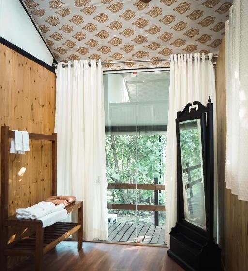 Standard Tent, La Selva Resort, Pench National Park